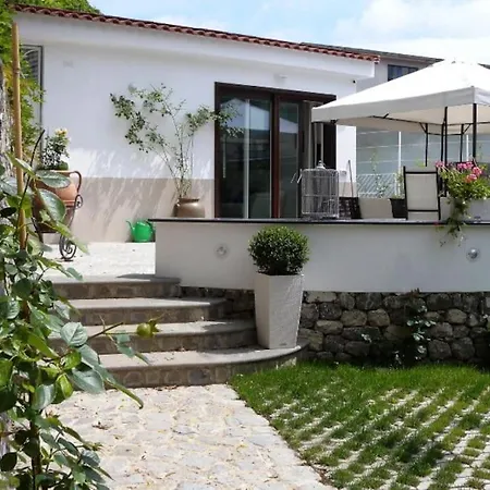 Rafael - A Romantic Gem In Amalfi Coast * Maiori